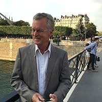 Kenneth R. Timmerman